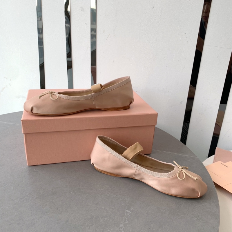 Miu Miu flat shoes